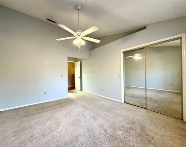 5100 Burchette Road - Photo Thumbnail 7