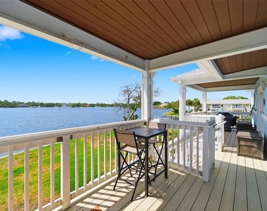 5107 Salmon Drive Se - Photo Thumbnail 1