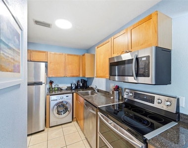 5107 Salmon Drive Se - Photo Thumbnail 8