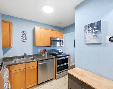 5107 Salmon Drive Se - Photo Thumbnail 10