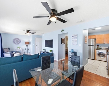 5107 Salmon Drive Se - Photo Thumbnail 7