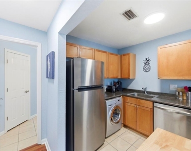 5107 Salmon Drive Se - Photo Thumbnail 11