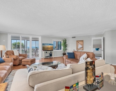 6500 Sunset Way - Photo Thumbnail 8