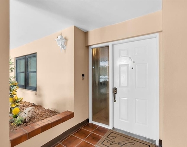 6500 Sunset Way - Photo Thumbnail 1
