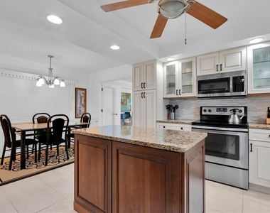 6500 Sunset Way - Photo Thumbnail 14
