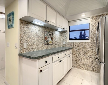 18304 Gulf Boulevard - Photo Thumbnail 10
