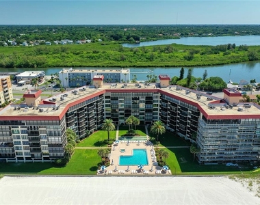 18304 Gulf Boulevard - Photo Thumbnail 46