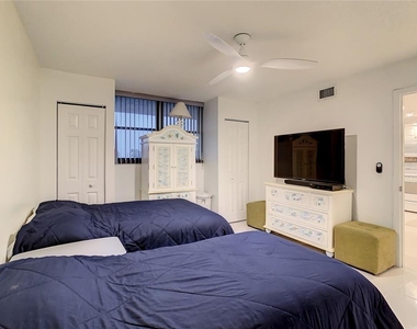 18304 Gulf Boulevard - Photo Thumbnail 32