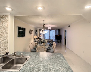 18304 Gulf Boulevard - Photo Thumbnail 15
