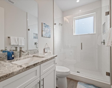 623 Petit Way - Photo Thumbnail 24