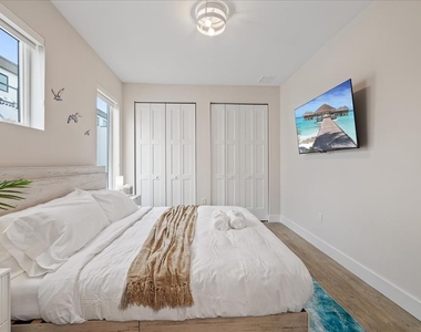 623 Petit Way - Photo Thumbnail 29