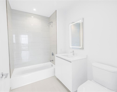 400 Central Avenue - Photo Thumbnail 17