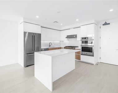 400 Central Avenue - Photo Thumbnail 6