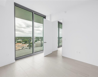400 Central Avenue - Photo Thumbnail 14
