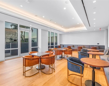 400 Central Avenue - Photo Thumbnail 23