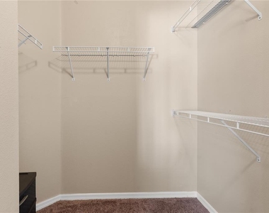 12322 Foxmoor Peak Drive - Photo Thumbnail 25