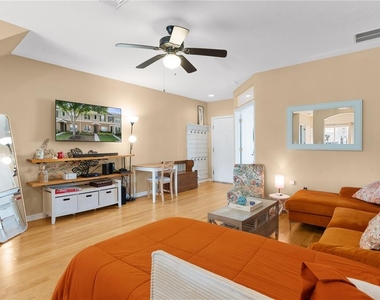 12322 Foxmoor Peak Drive - Photo Thumbnail 14