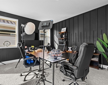 13736 Larkton Lane - Photo Thumbnail 47