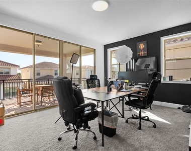 13736 Larkton Lane - Photo Thumbnail 46