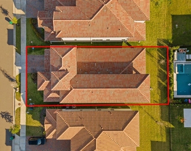 13736 Larkton Lane - Photo Thumbnail 54