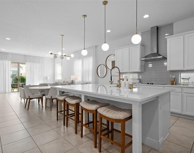 13736 Larkton Lane - Photo Thumbnail 3