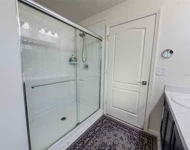 334 Preserve Pointe Boulevard - Photo Thumbnail 16