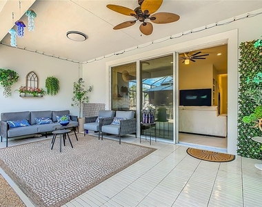 790 Carmel La - Photo Thumbnail 45