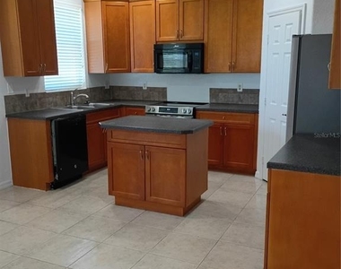 3549 Maple Ridge Loop - Photo Thumbnail 14