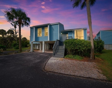 2925 N Rivers Edge Boulevard - Photo Thumbnail 41