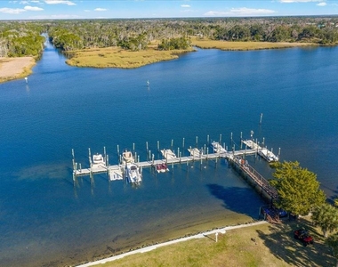 2925 N Rivers Edge Boulevard - Photo Thumbnail 44