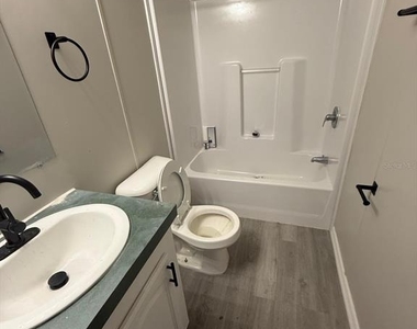 17199 Se 97th Terrace - Photo Thumbnail 6