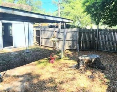 301 Se Avenue B - Photo Thumbnail 17