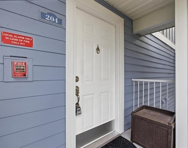 2504 Grassy Point Drive - Photo Thumbnail 1