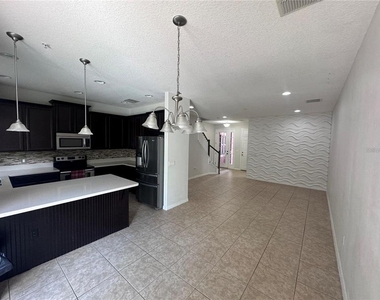 9319 Strongbark Lane - Photo Thumbnail 6