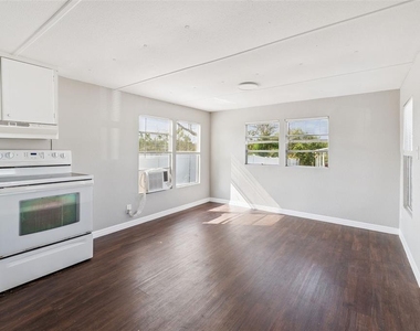2854 Lake Alfred - Photo Thumbnail 4