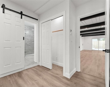 2203 Nottingham Road - Photo Thumbnail 9