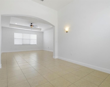 4475 Biscayne Breeze Way - Photo Thumbnail 7
