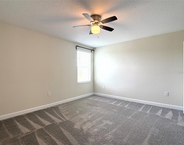 2638 Camden Park Loop - Photo Thumbnail 29