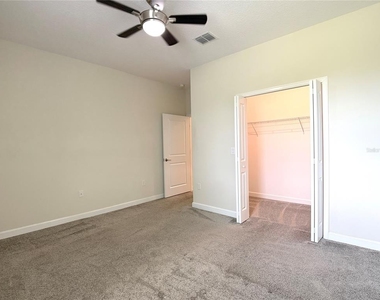 2638 Camden Park Loop - Photo Thumbnail 52