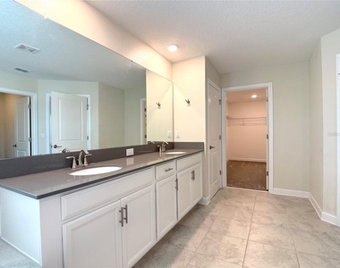 2638 Camden Park Loop - Photo Thumbnail 23