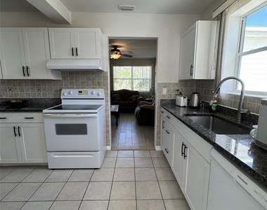 5277 Grobe Street - Photo Thumbnail 1