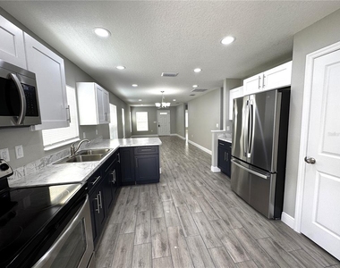 5 Olive Place - Photo Thumbnail 6