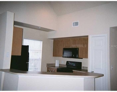 5581 Rosehill Road - Photo Thumbnail 8