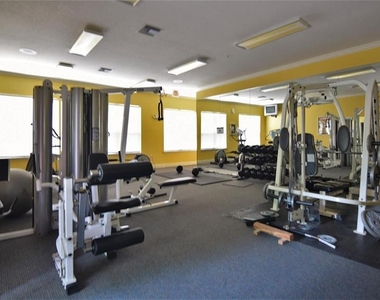 5581 Rosehill Road - Photo Thumbnail 15