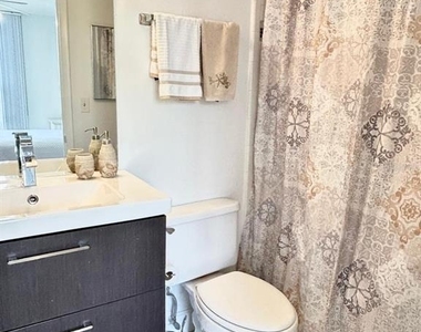 21405 Olean Boulevard - Photo Thumbnail 9