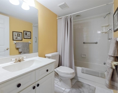 5609 Sheffield Greene Circle - Photo Thumbnail 5
