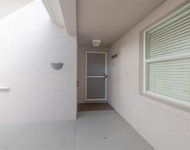 5609 Sheffield Greene Circle - Photo Thumbnail 1