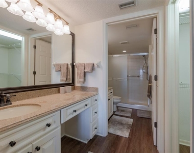 5609 Sheffield Greene Circle - Photo Thumbnail 28