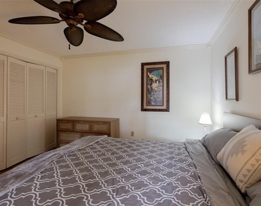 5609 Sheffield Greene Circle - Photo Thumbnail 4