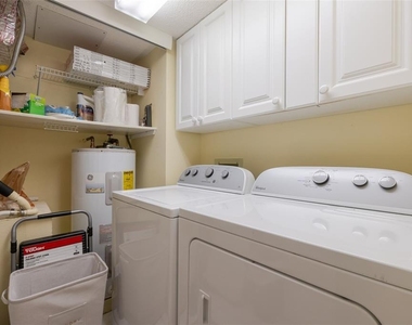 5609 Sheffield Greene Circle - Photo Thumbnail 31